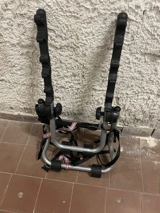 Portabici auto con fanaleria posteriore