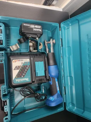 Prensa multicapa uponor