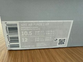 Nike Air Force 1 '07 Naranja y Blanco