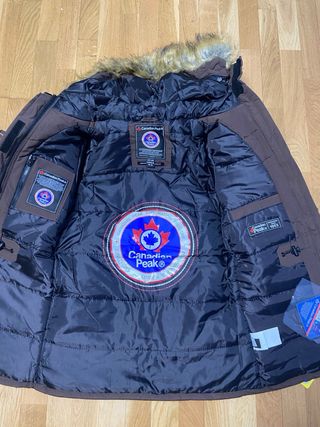 Parka Canadian Peak Marrón