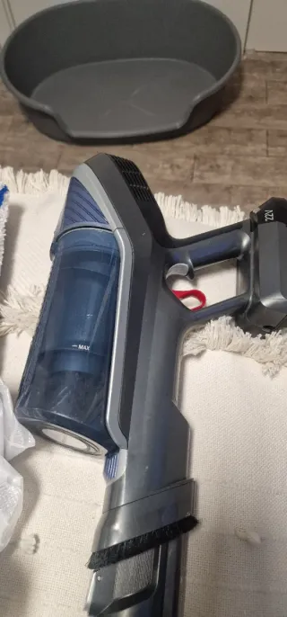 Aspiradora Rowentaa bateria aspira y friega 2 en 1