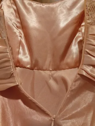 Vestido rosa hecho a mano
