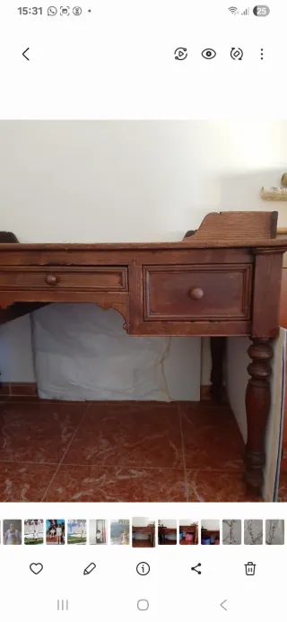 Mesa de escritorio antigua de madera