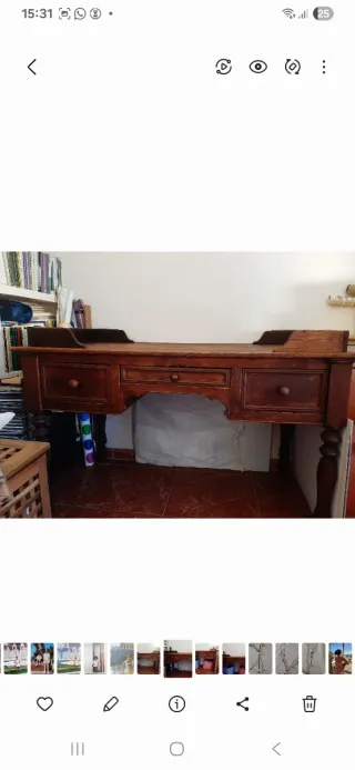Mesa de escritorio antigua de madera