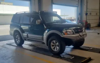 Mitsubishi Montero 2001