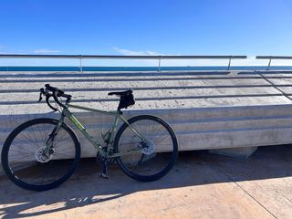 Bicicleta Gravel Genesis