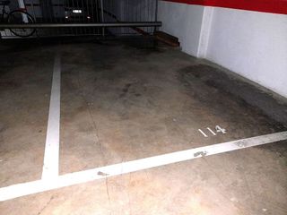 Garaje en venta en Sant Joan Despí