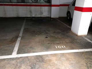 Garaje en venta en Sant Joan Despí