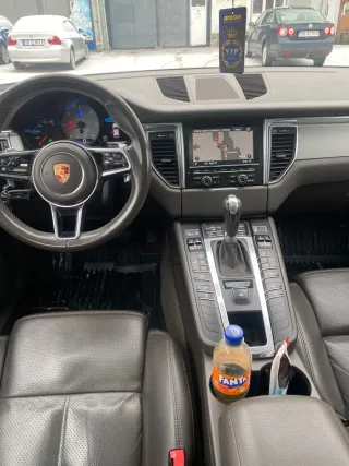 Porsche Macan 2015