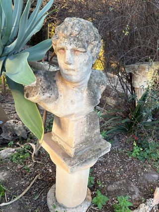 Escultura de jardín de piedra