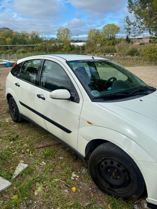 Ford Focus 2000