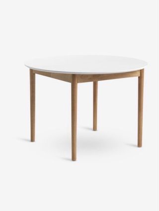 Mesa de comedor elegante dorada y blanca