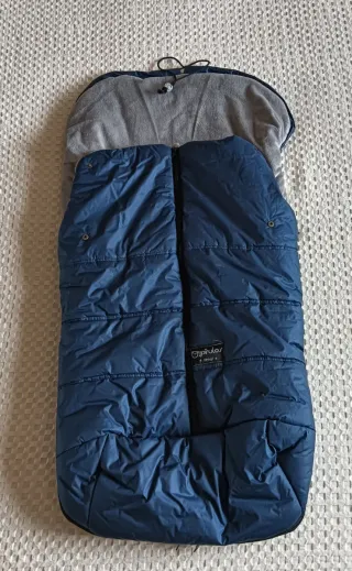 Saco silla bebé azul y gris