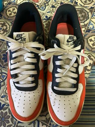 Nike Air Force 1 Rojo y Blanco