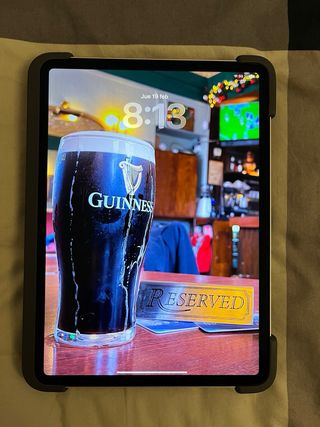 iPad Pro 11 256GB + Teclado + Lápiz + Bolso