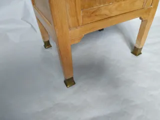 Mesilla auxiliar antigua madera