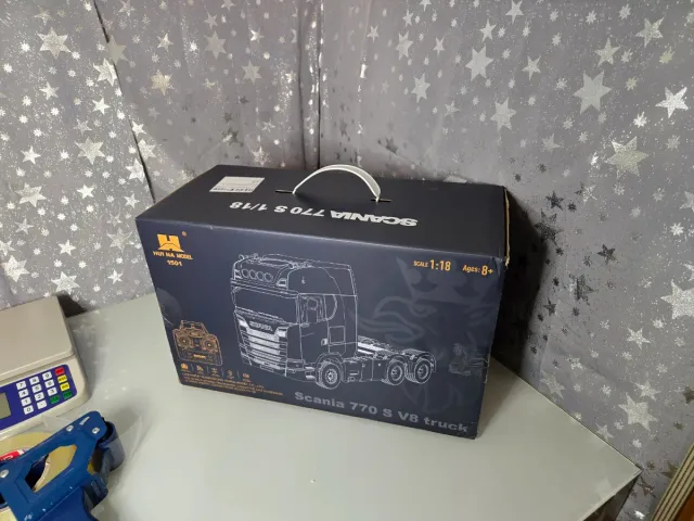 Camión RC Scania 770 V8 con control remoto