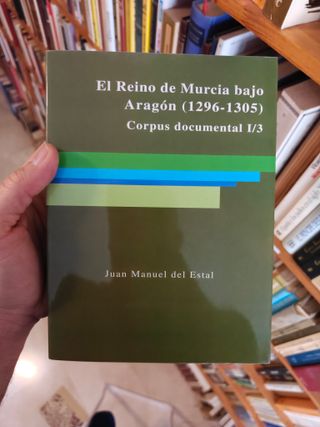 Varios títulos