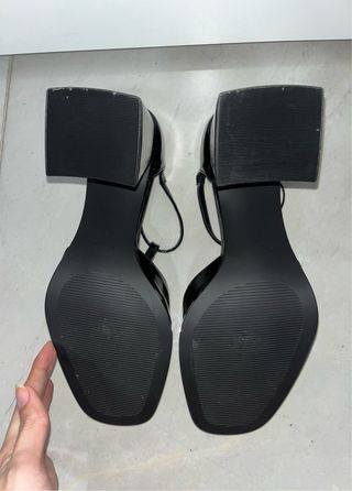 Zapatos tacón Lefties negros talla 39