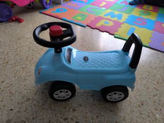 Correpasillos azul para niños