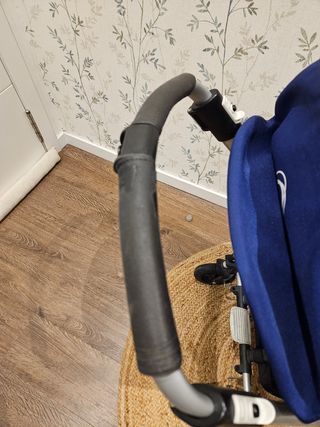 Carrito Bugaboo Bee3 + Saco Cybex + 3 Capotas