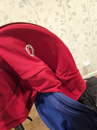 Carrito Bugaboo Bee3 + Saco Cybex + 3 Capotas