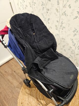 Carrito Bugaboo Bee3 + Saco Cybex + 3 Capotas