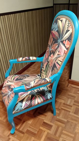 Sillón Alto Estampado Tropical Azul