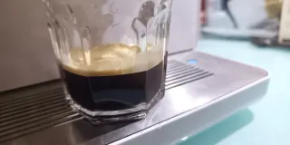 Cafetera Cecotec 8000 Touch