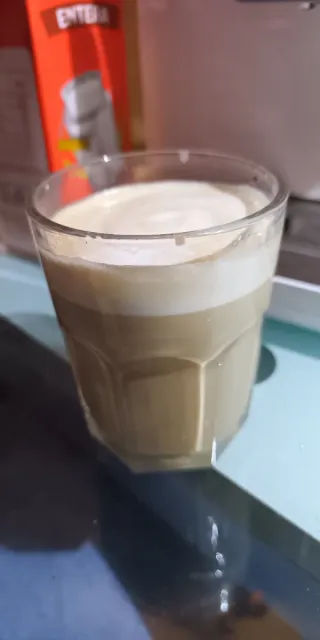 Cafetera Cecotec 8000 Touch