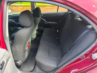 Toyota Avensis 2004