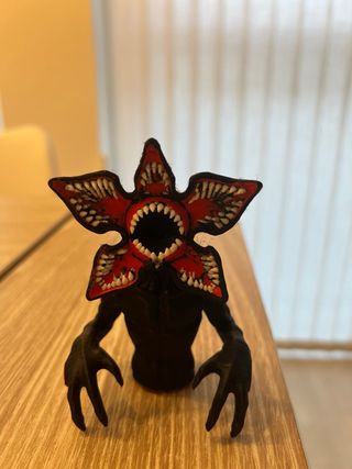 Figura Demogorgon Decorativa