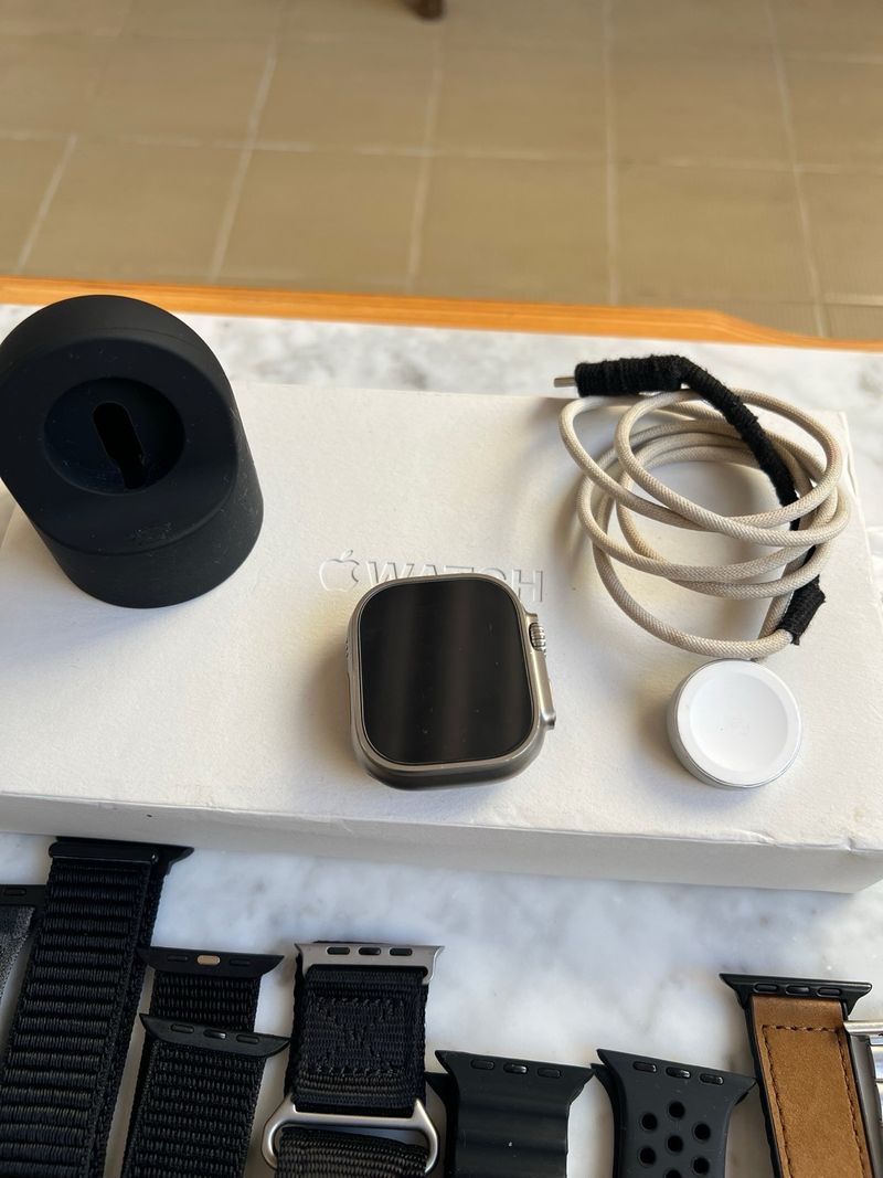Apple Watch Ultra 2 + Accesorios afbeelding 5