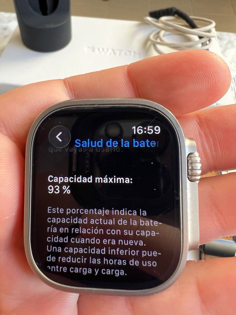 Apple Watch Ultra 2 + Accesorios afbeelding 8