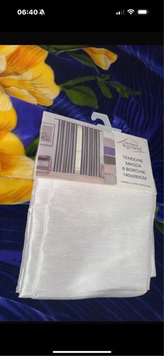 Tende bianche oscuranti (2 pannelli)