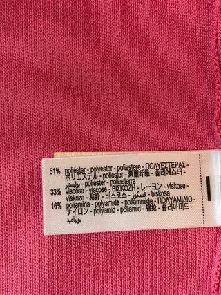 Chaqueta crop Zara con etiqueta