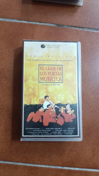 El Club de los Poetas Muertos VHS (Español)