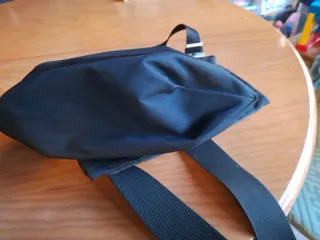 Bolso bandolera Mandarina Duck negro