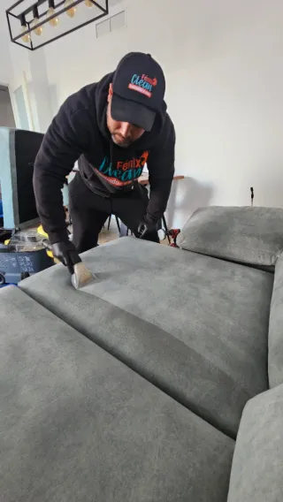 Limpieza y Desinfección Profesional de tapizados