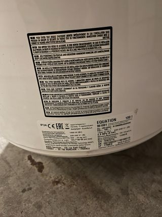 Calentador de agua eléctrico