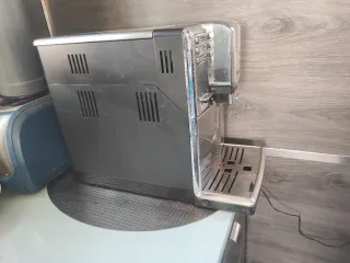 Macchina da caffè superautomatica Saeco