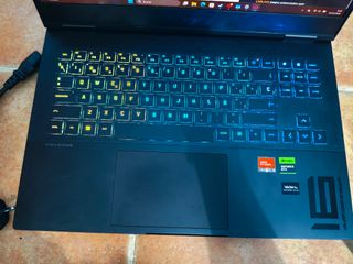 Portátil HP RTX 4070 Ryzen 9 7940HS