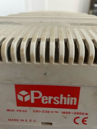 Radiador eléctrico con ruedas bajo consumo