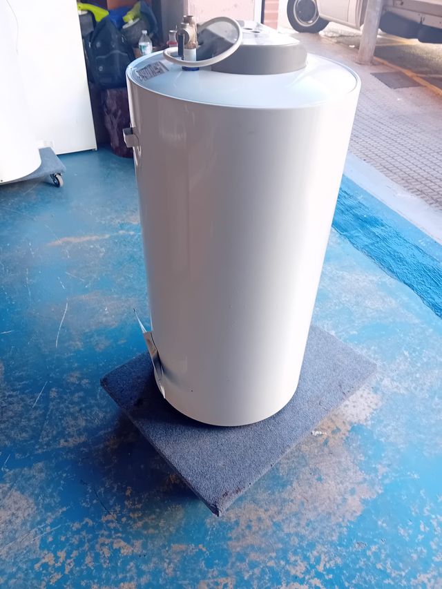 CALENTADOR JUNKERS 100 LITROS 70 EUROS, CARTAGENA