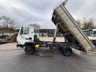 Camión D.A.F. modelo FA 45 150