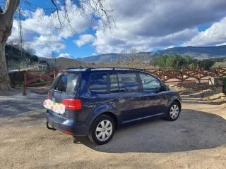 Volkswagen Touran 2010