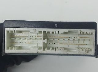 Fiat 200761 a2053332369 centralita airbag punto