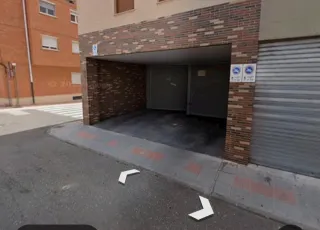 Alquiler, garaje para Motocicleta