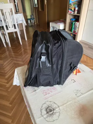Mochila de moto KUM negra