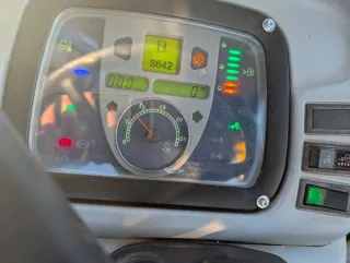 Tractor New Holland T4050F